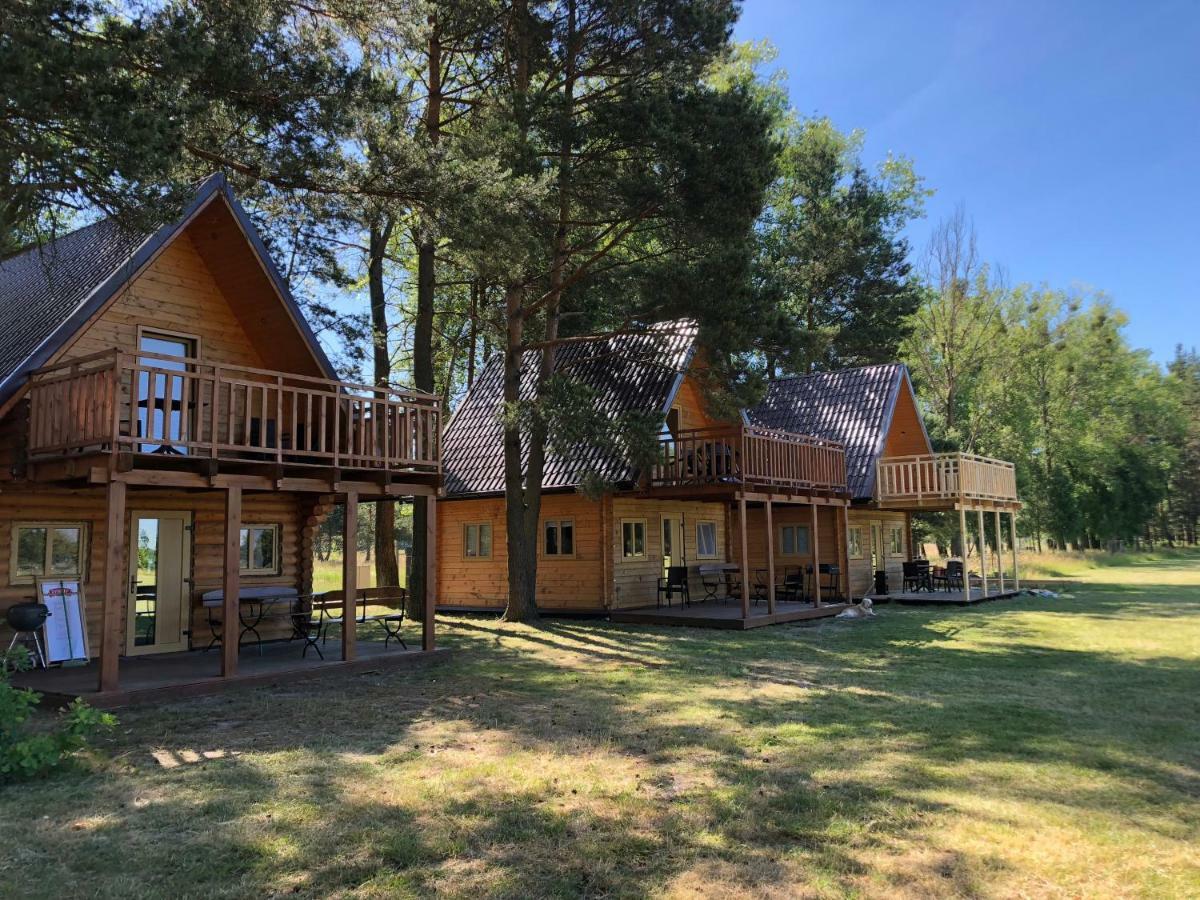 Camping Szczecinek Domy Wypoczynkowe Екстер'єр фото